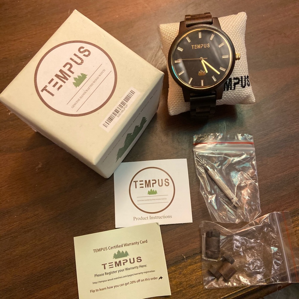 NEW Tempus Wood Watch